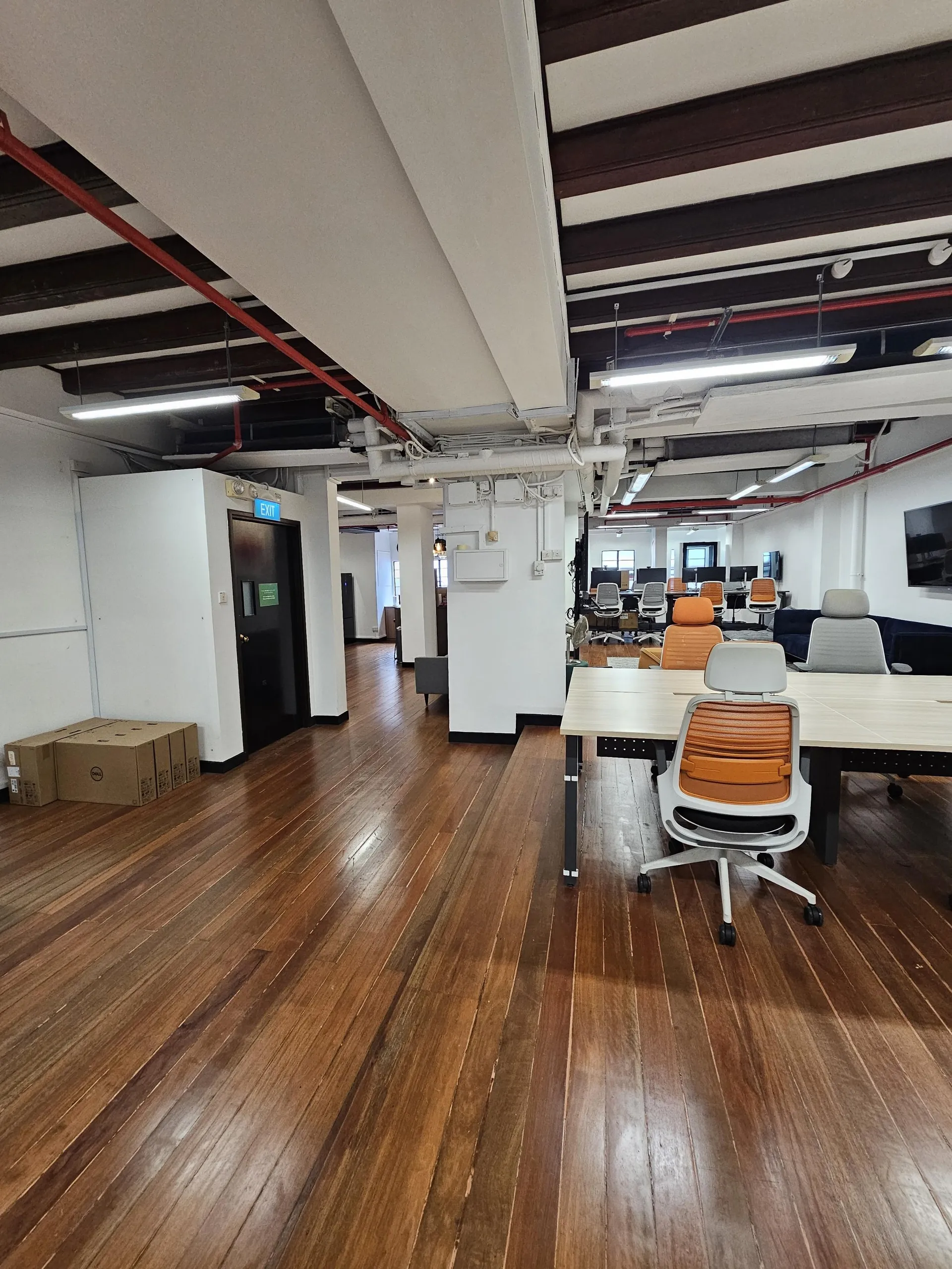Live R2 interior layout visualization frame asset